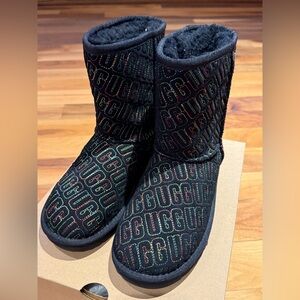 UGG Australia Classic II Graphic Stitch Short Boot Kids